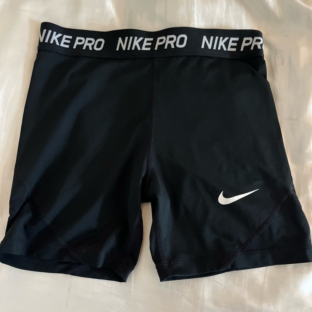 Nike Pros Black